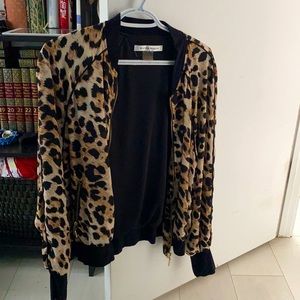 Leopard print zip up